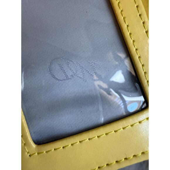 Vintage Whiting & Davis Pale Yellow Mesh Trifold Wallet - Picture 7 of 10